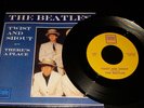 BEATLES TWIST & SHOUT TOLLIE T-9001 RARE PURPLE PRINT MINT YELLOW LABEL & SLEEVE