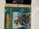 VG+/VG+ Beach Boys- Christmas Album- Capitol ST 2164 Surf Rock LP