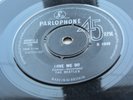 THE BEATLES ORIG 1964  45   LOVE ME DO    BLACK PARLOPHONE  R 4949