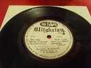 BLITZKRIEG - LEST WE FORGET - 7'' VG+/OI 8/A1 UTOPIA B1/1982