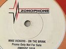 ST.ETIENNE -  Emidisc Theme / MIKE VICKERS - On the Brink - UK Zonophone HEAR