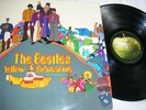 THE BEATLES - YELLOW SUBMARINE LP VERY RARE 2ND PRESS, RED LINES, N/MINT.