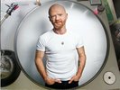 Jimmy Somerville - Smalltown Boy (Live Version)  12