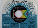 Mod Soul Jazz 45 YOUNG HOLT TRIO Ain't There Something... BRUNSWICK VG++ HEAR