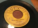 ELVIS PRESLEY: That's All Right / Blue Moon, Sun Records, 1st, Rare 45