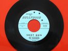 THE SCAVENGERS · SHOT GUN b/w CREAM PUFF · Surf Instro 45