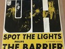 THE BARRIER - SPOT THE LIGHTS - Dutch Philips 7' P/S Psych dancer HEAR