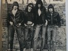 RAMONES -S/T- Original UK LP + Insert - Punk Blitzkrieg Bop Beat On The Brat