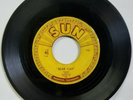 RUFUS THOMAS - Bear Cat / Walking In The Rain - Sun 181 VG