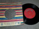 The Beatles Love Me Do Red Parlophone 45 - R 4949