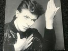 DAVID BOWIE Heroes Original 1977 UK Vinyl LP with Lyric insert VG++/VG++