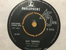 The Beatles 'Day Tripper / We Can Work It Out' R 5389 NO 'sold in UK' text RARE