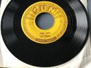 Carl Perkins: Blue Suede Shoes / Honey, Don't / 45 Rpm / 1956 / Sun 234