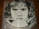 U2   WAR   UK ISLAND BLACK RIM 1ST PRESS PICTURE DISC STAMPED TOWNHOUSE 1983