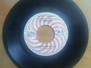 LOS RUMBANEY  vacilando bien  salsa descarga cumbia beat escucha