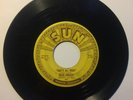 Sun 209 Elvis Presley That's All Right 45 push marks VIDEO