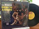 SMOKEY ROBINSON & THE MIRACLES LP Going To A Go Go TAMLA #T 267 Mono NM Shrink