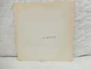 The BEATLES White Album-1975 CAPITOL SWBO 101-w/poster & photos