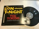 THE TOKENS LION SLEEPS TONIGHT LPM 2514 RCA 1st PR LP MONO 1961 original vinyl
