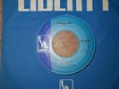 THE SEARCHERS - UMBRELLA MAN  UK LIBERTY LBF15159 1968 NM ??VERY RARE 1ST ISS???