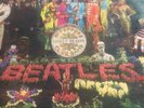 THE BEATLES SGT PEPPERS 1967 PCS 7027  yellow block writing Parlophone label