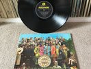 THE BEATLES Sgt. Peppers Lonely Hearts Club Band 1967 Gatefold MONO 1ST PRESS