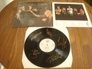 FLEETWOOD MAC MIRAGE SIGNED BY ALL THE BAND IN GOLD PEN LYRIC SHEET COVER LP EX