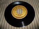 Sun 45 Record 209 Elvis Presley Blue Moon of Kentucky/That's All Right