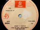 THE BEATLES-CHILE RARE ODEON WHITE & RED LABELS 45 RPM TWIST AND SHOUT 1970?