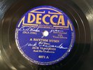 AUTOGRAPH 78 RPM DECCA 4071 by JACK TEAGARDEN ( A RHYTHM HYMN / BLUE RIVER )