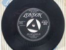 CHUCK BERRY. Havana Moon c/w You Can't Catch Me. London 45-HLN 8375. Tri-centre