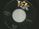 ROCKABILLY - JOE CLAY -  DUCK TAIL  /  SIXTEEN CHICKS  - 1956 VIK