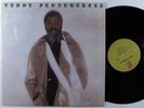 TEDDY PENDERGRASS Self Titled PHILADELPHIA INTERNATIONAL 34390 LP VG+/++ SHRINK