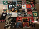 LOT3 45 TOURS POP ROCK  THE BEATLES BOWIE ETC 40PIECES