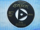 SANFORD CLARK 45 ' THE FOOL ' TRI CENTRE GOLD LETTERING HLD 8320