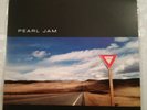 PEARL JAM-YIELD LP-1998 US 1ST PRESS-NEAR MINT