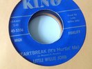 LITTLE WILLIE JOHN -HEARTBREAK IT'S HURTIN ME / DO YOU LOVE ME -KING 5356. VG+
