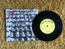 Stiff Little Fingers - Suspect Device (1978) ROUGH TRADE - A1 / B1 7