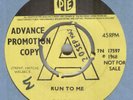 THE MONTANAS**RUN TO ME**DEMO**POP PSYCH**LISTEN TO IT