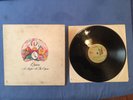 QUEEN A Night At The Opera VG+ PLAY GRADED 1975 Die-Cut 1ST PRESS  Bohemian Rhap