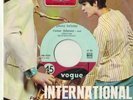 johnny hallyday    SP VOGUE 45-722  juke box  - t'aimer follement - laisse les f