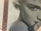 MADONNA : TRUE BLUE / HOLIDAY  12