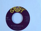 MARTHA & THE VANDELLAS - MY BABY LOVES ME / MY BABY LOVES ME -GORDY 7048. VG+