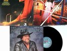 Waylon Jennings - 3 LPs - Only Daddy That'll Walk, Toe The Mark & Turn The Page
