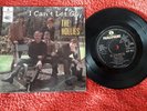 60's VINYL EP.  THE HOLLIES - I CAN'T LET GO  MONO GEP 8951