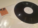 Synth-pop - Q. Lazzarus - Goodbye Horses (extended version) 6:28 VINILO 12