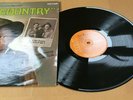 ELVIS PRESLEY-