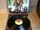 KISS: Love Gun. Original 1977 Sterling Press Vinyl LP Casablanca NBLP 7057 VG+