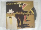 SKYHOOKS - LIVING IN THE 70'S VINYL RECORD