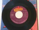 Martha Reeves & The Vandellas / Dancing In The Street / 45rpm / NM+